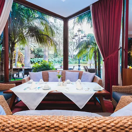 Hotel Botanico Y Oriental Garden Puerto de la Cruz (Tenerife)